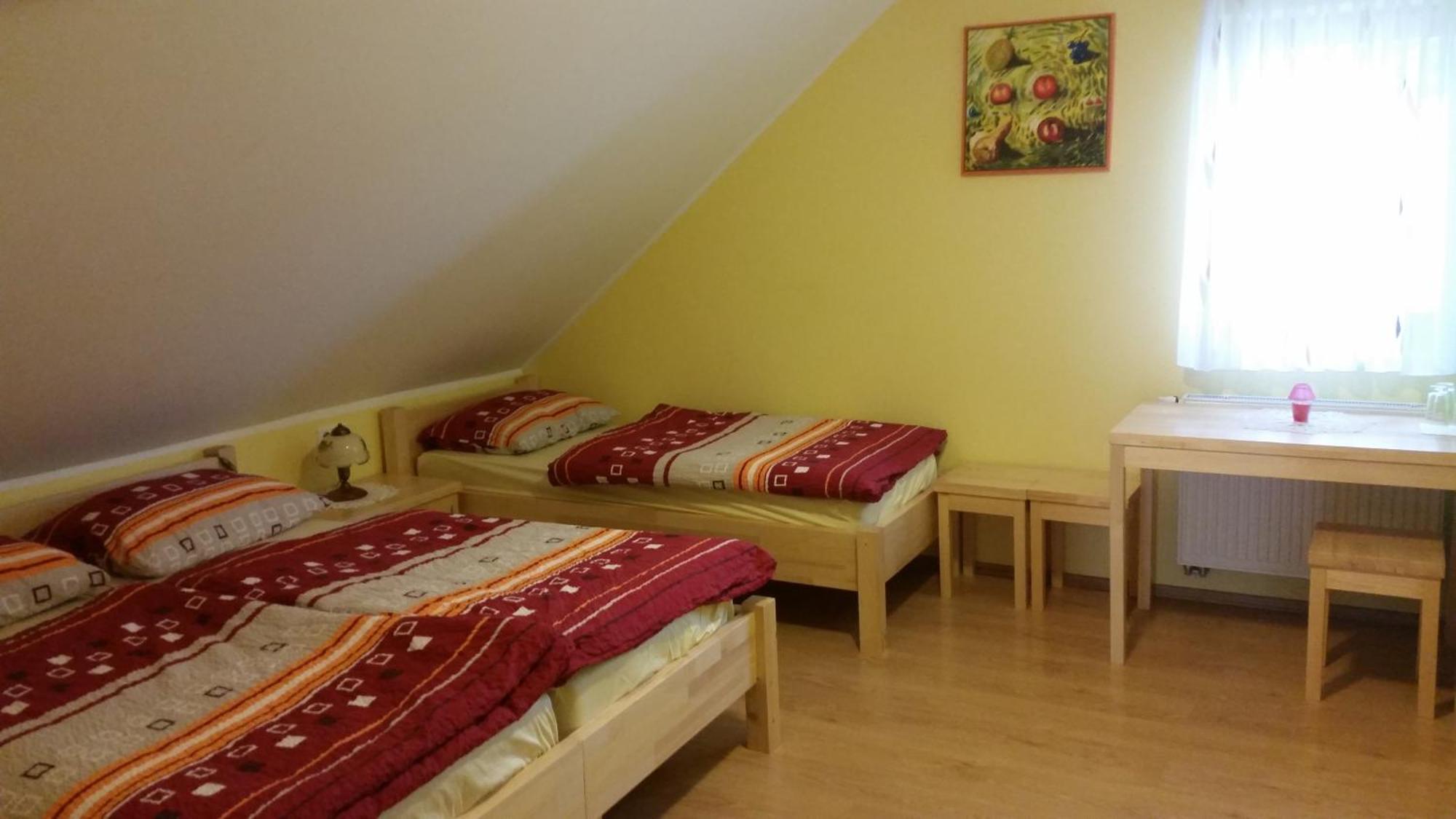 Guest House Pr Ambružarju Cerklje na Gorenjskem Værelse billede