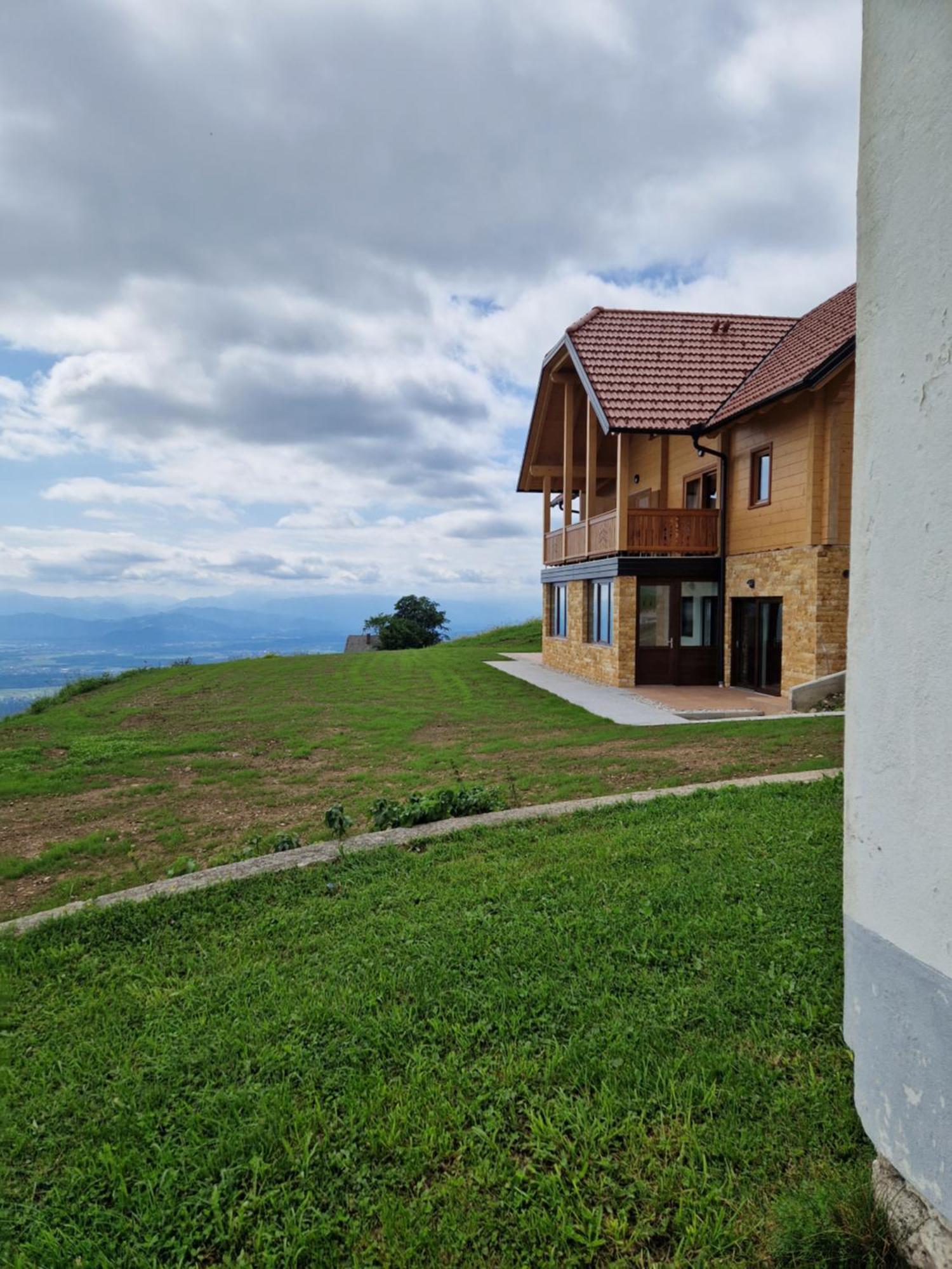 Guest House Pr Ambružarju Cerklje na Gorenjskem Værelse billede